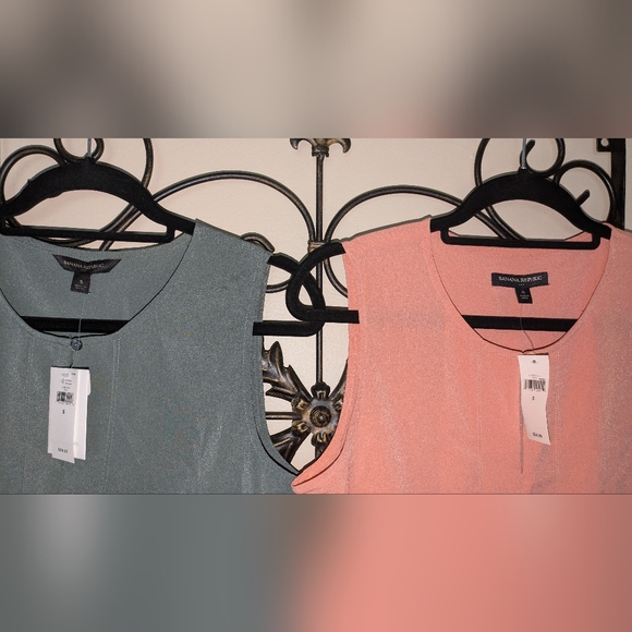 ❤️CLEARANCE❤️ 2 Banana Republic Tops - Picture 4 of 11